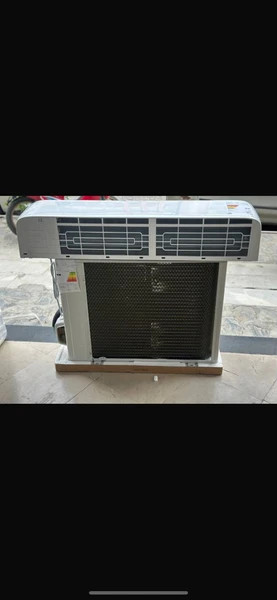 کولر گازی ال جی مدل LGC24T3 ظرفیت ۲۴ هزار موتور تروپیکال t3